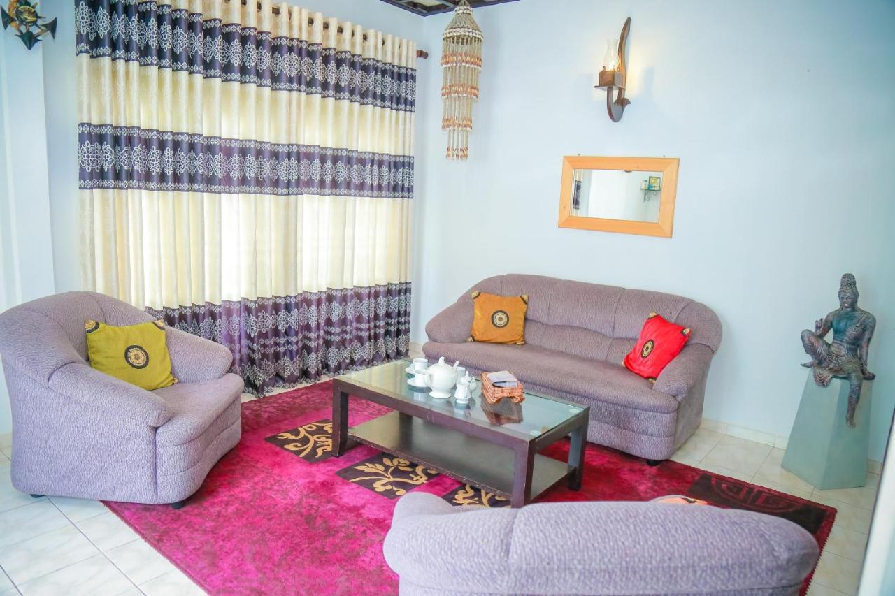 Villa No34 Hikkaduwa Buitenkant foto