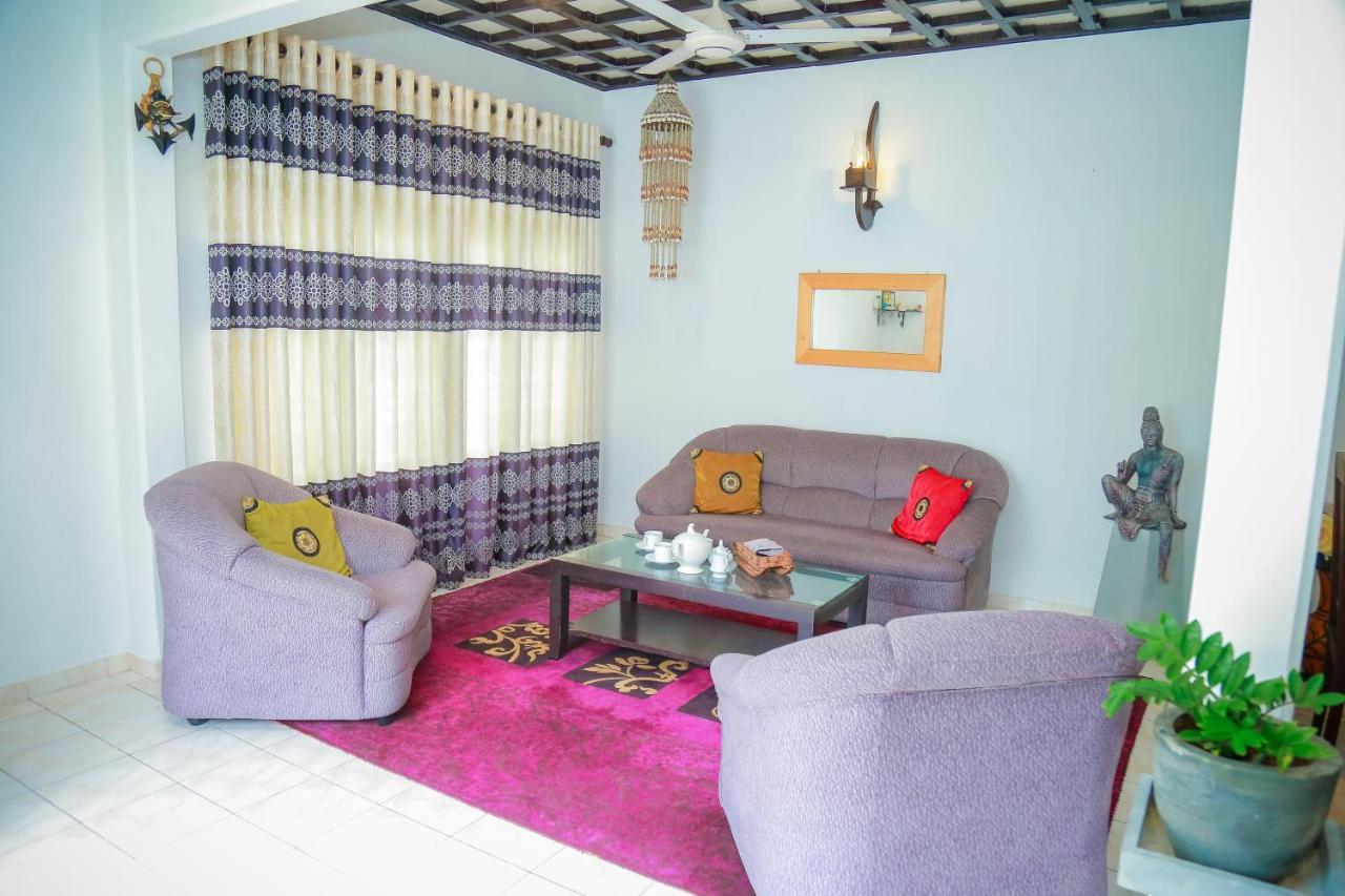 Villa No34 Hikkaduwa Buitenkant foto